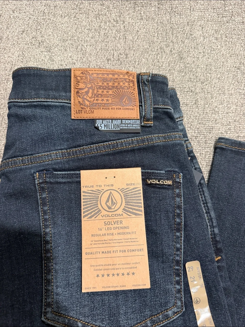 Volcom Men’s Dark Blue Straight Jeans